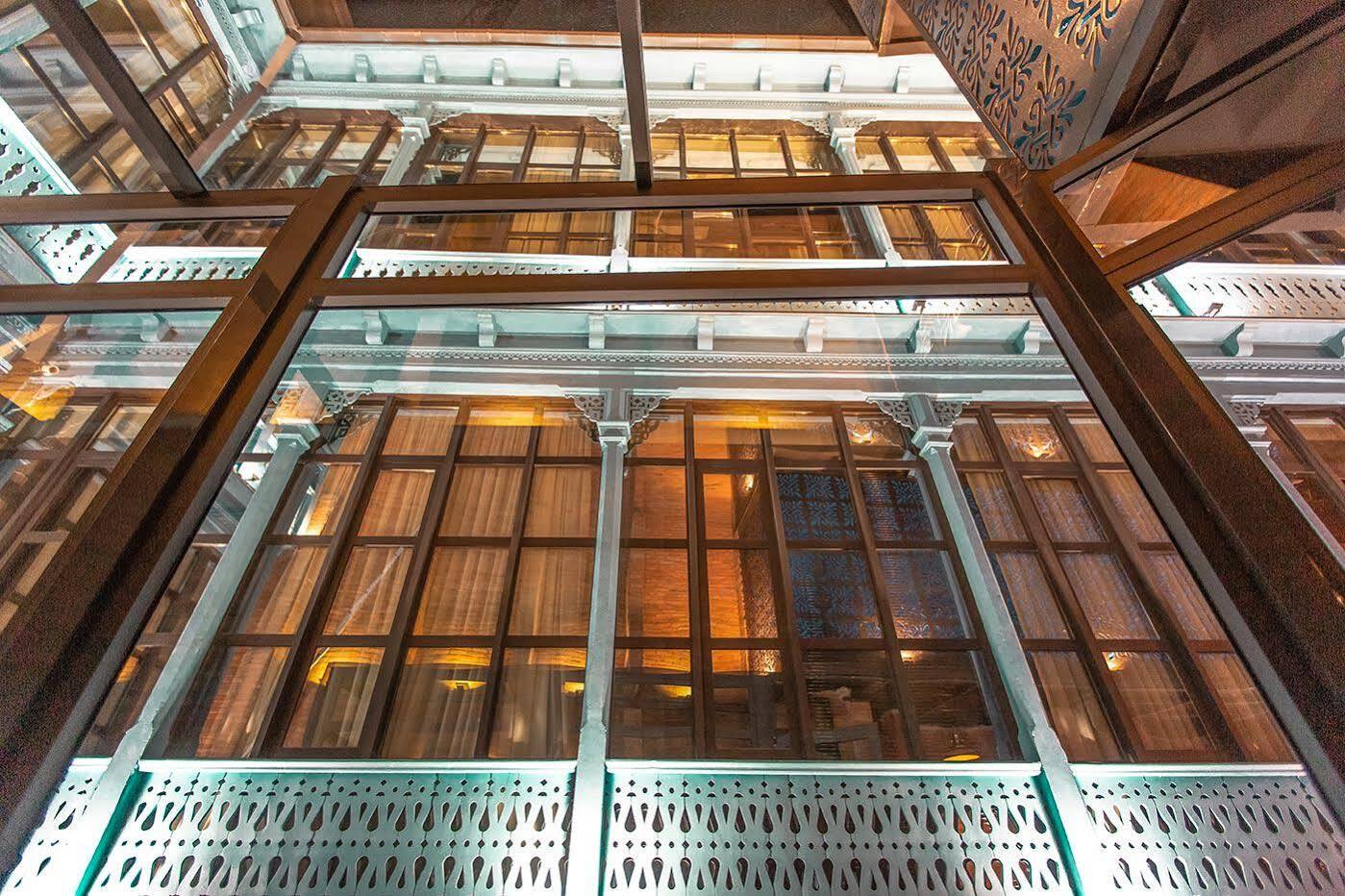 Royal Inn تبليسي المظهر الخارجي الصورة