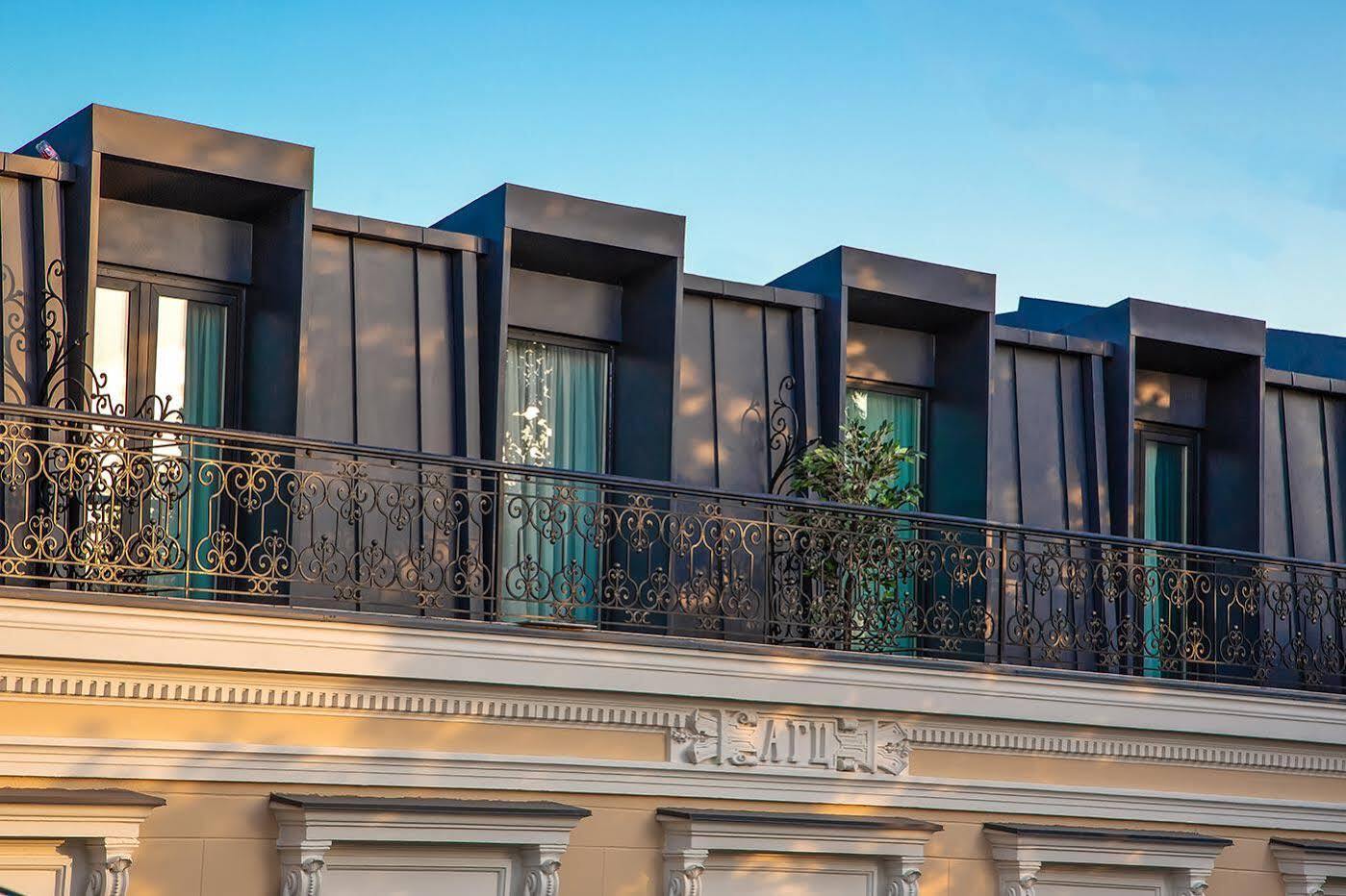 Royal Inn تبليسي المظهر الخارجي الصورة